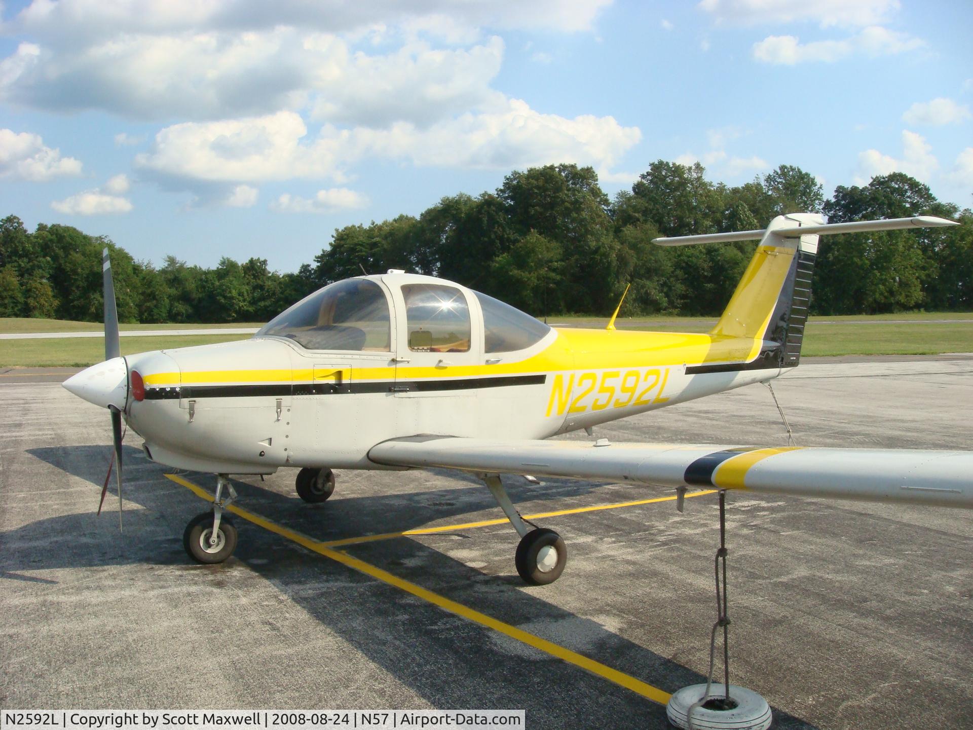 N2592L, 1979 Piper PA-38-112 Tomahawk C/N 38-79A0774, On the flightline at New Garden N57