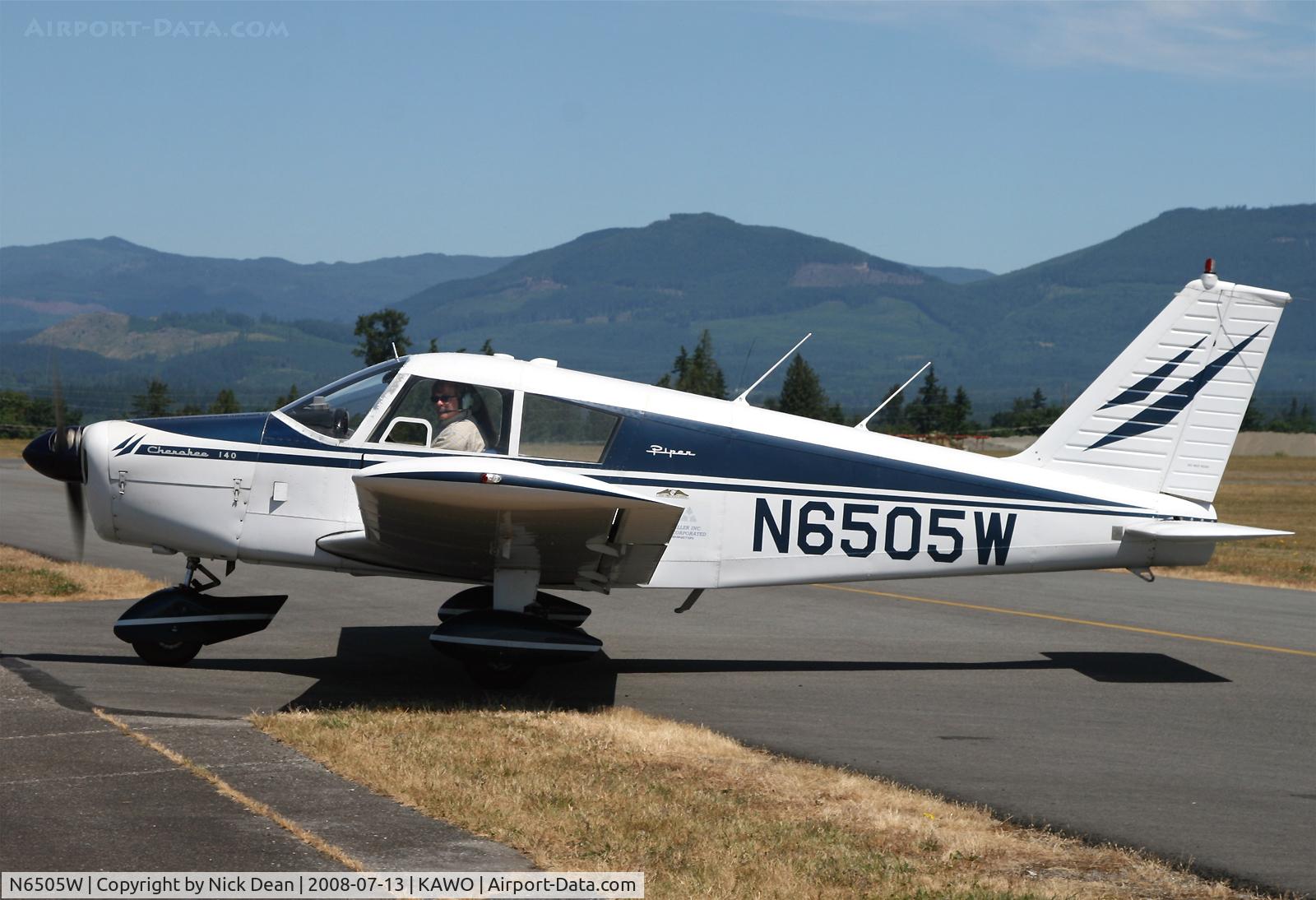 N6505W, 1964 Piper PA-28-140 C/N 28-20582, Arlington fly in