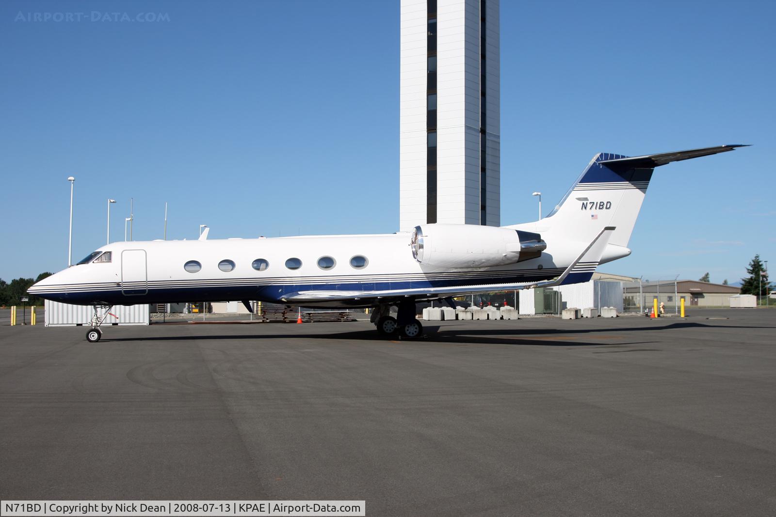 N71BD, 2000 Gulfstream Aerospace G-IV-SP C/N 1415, Visitor