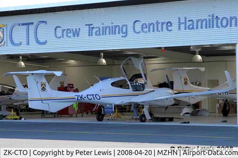 ZK-CTO, 2007 Diamond DA-42 Twin Star C/N 42.216, CTC Aviation Training Ltd., Hamilton
