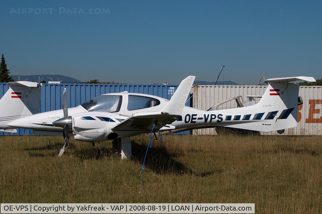 OE-VPS, Diamond DA-42-180 Twin Star C/N 42.001, Diamond DA42