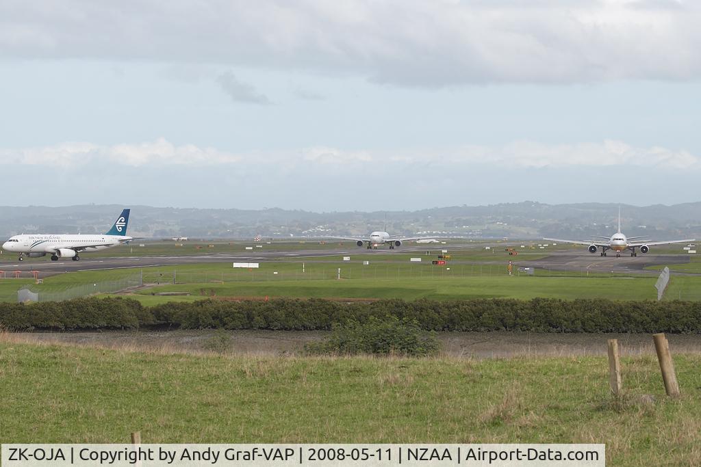 ZK-OJA, 2003 Airbus A320-232 C/N 2085, Air New Zealand A320