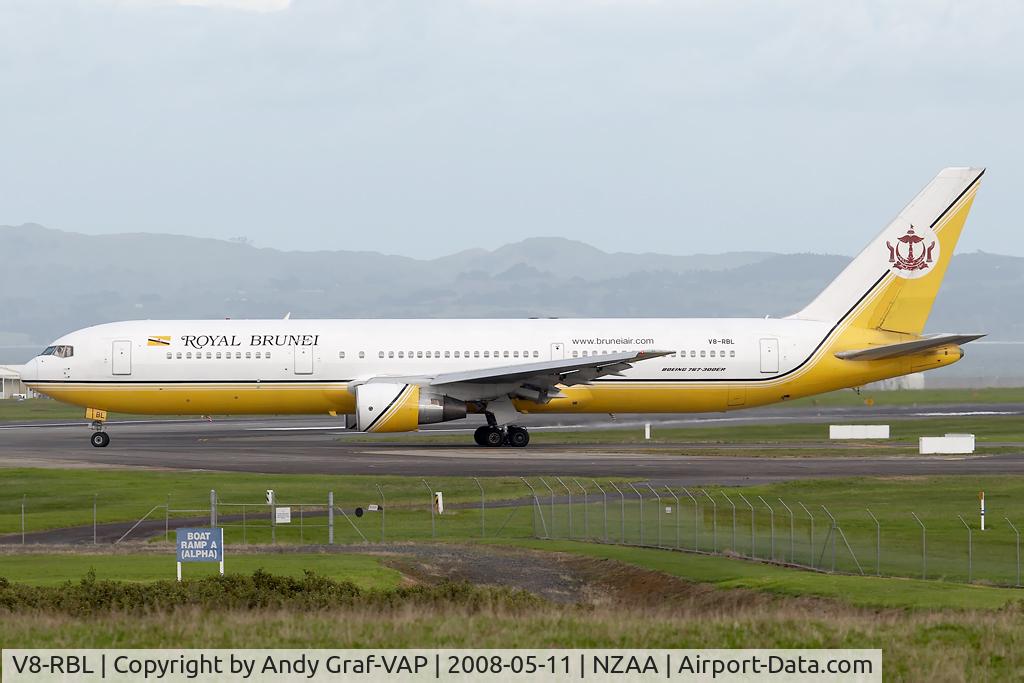 V8-RBL, 1993 Boeing 767-33A/ER C/N 27189, Royal Brunei 767-300