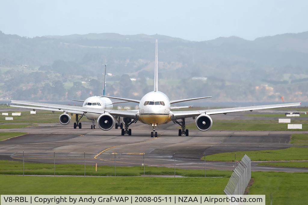 V8-RBL, 1993 Boeing 767-33A/ER C/N 27189, Royal Brunei 767-300