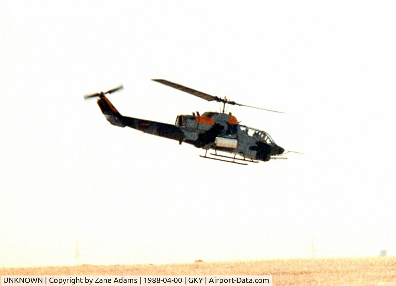 UNKNOWN, , An early prototype Bell AH-1W