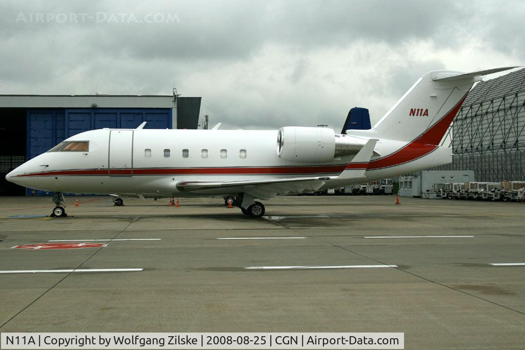 N11A, 1997 Canadair Challenger 604 (CL-600-2B16) C/N 5354, visitor