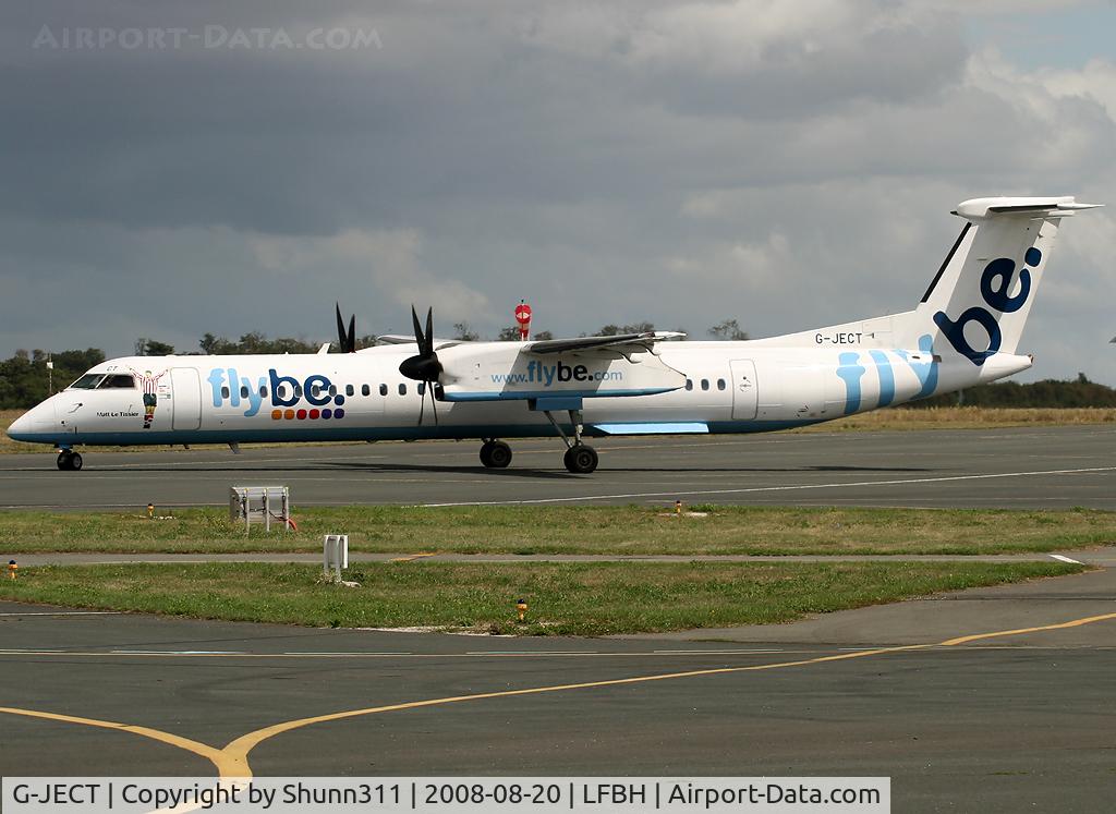 G-JECT, 2006 De Havilland Canada DHC-8-402Q Dash 8 C/N 4144, Rolling for departure rwy 28 with special c/s scheme...