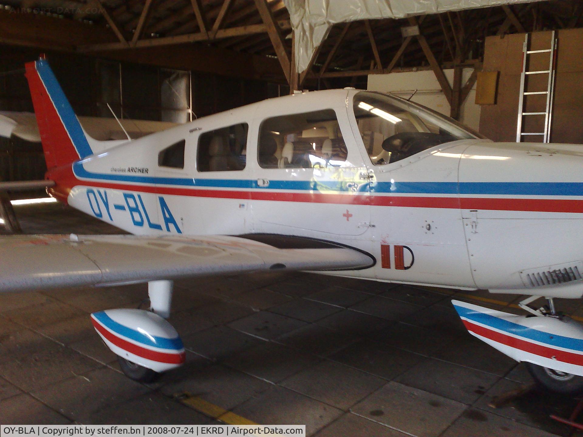 OY-BLA, 1975 Piper PA-28-180, Archer C/N 28-7505234, ddd