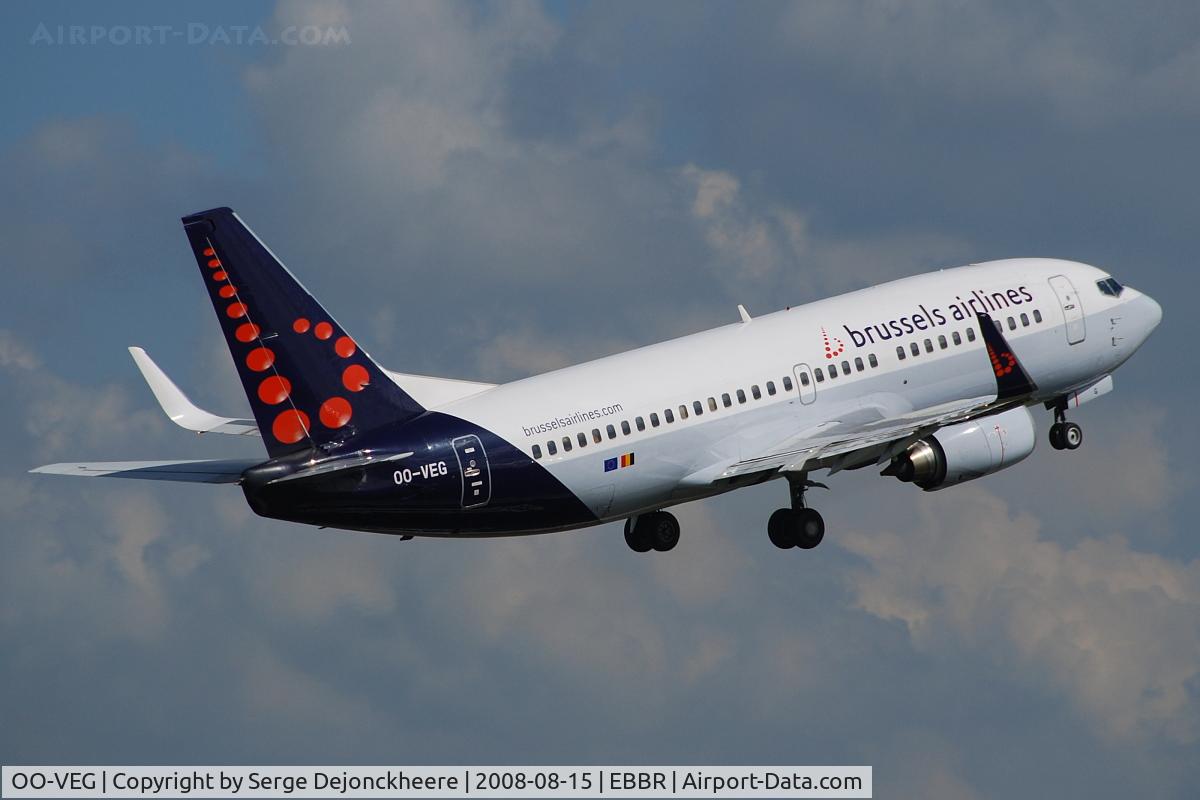 OO-VEG, 1998 Boeing 737-36N C/N 28568, Boeing 737 of Brussels Airlines taking off from Brussels RWY07R