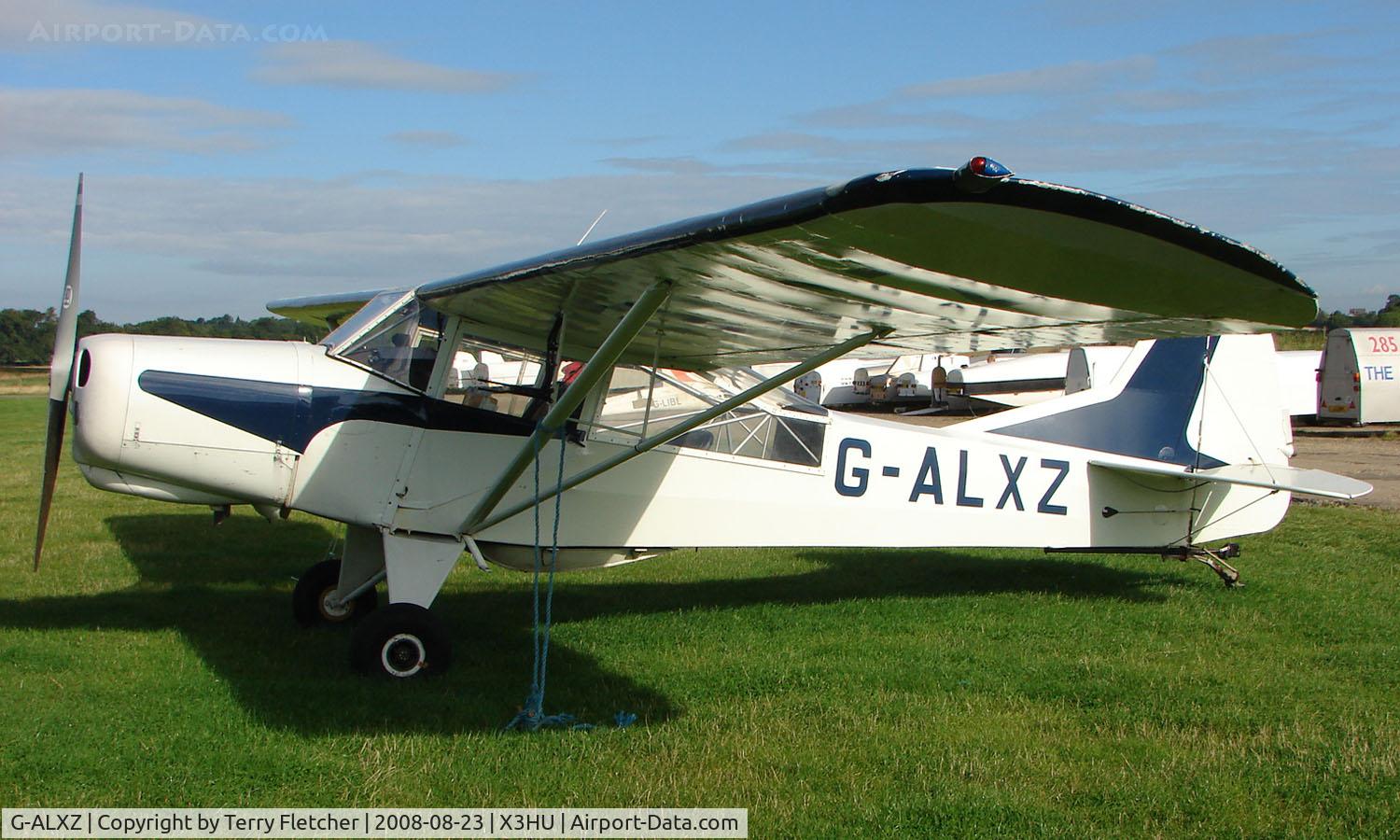 G-ALXZ, 1944 Taylorcraft Auster Mk.5/150 C/N 1082, 1944 Auster at Husband's Bosworth