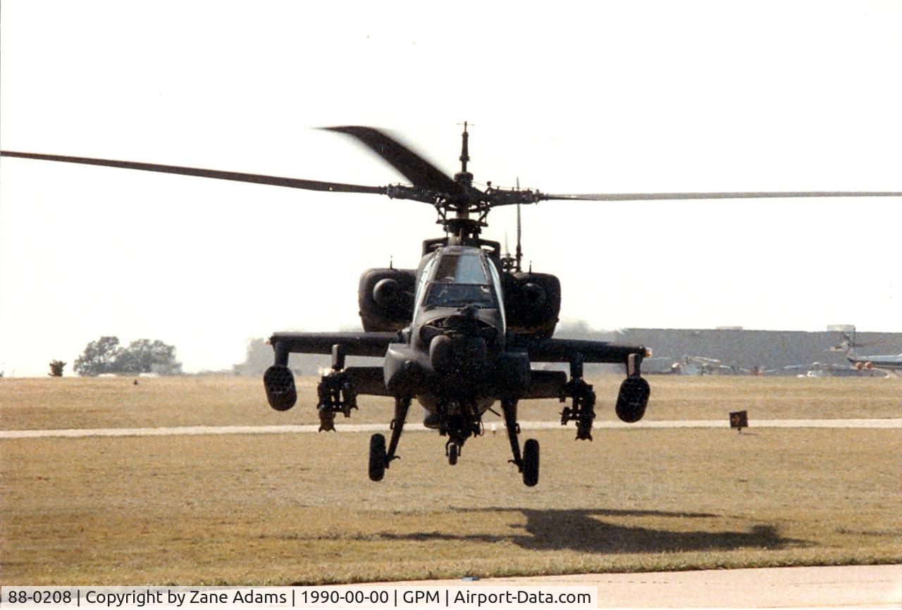 88-0208, 1988 McDonnell Douglas AH-64A Apache C/N PV538, At Grand Prairie Municipal