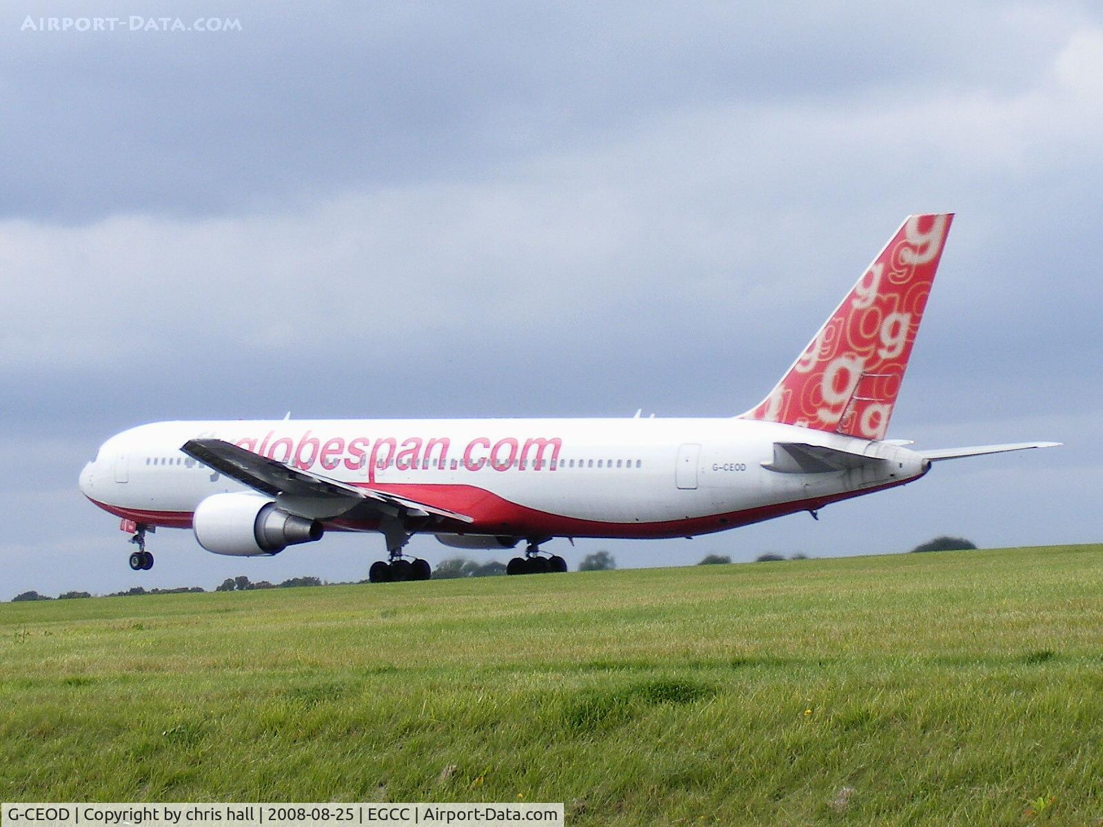 G-CEOD, 2000 Boeing 767-319 C/N 30586, flyglobespan