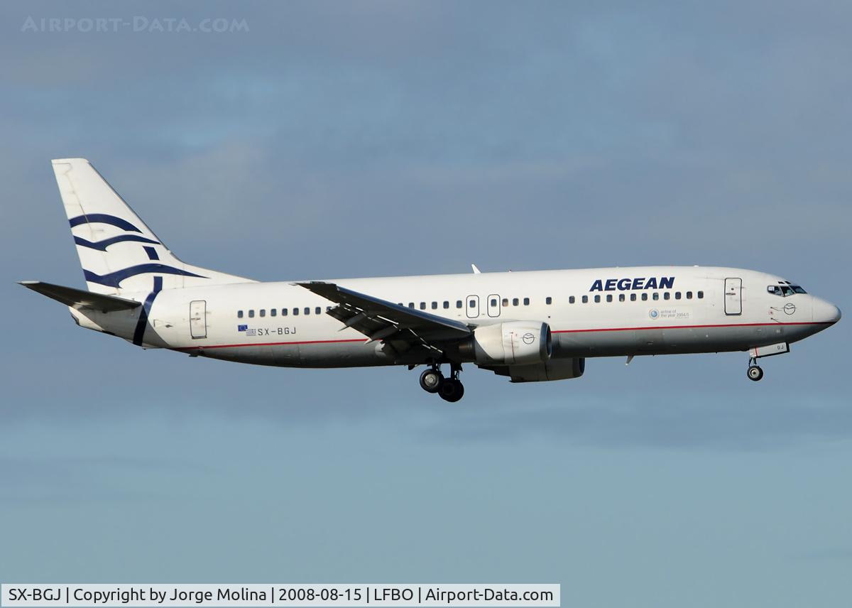SX-BGJ, 1992 Boeing 737-4S3 C/N 25595, Clear to land RWY 32L.