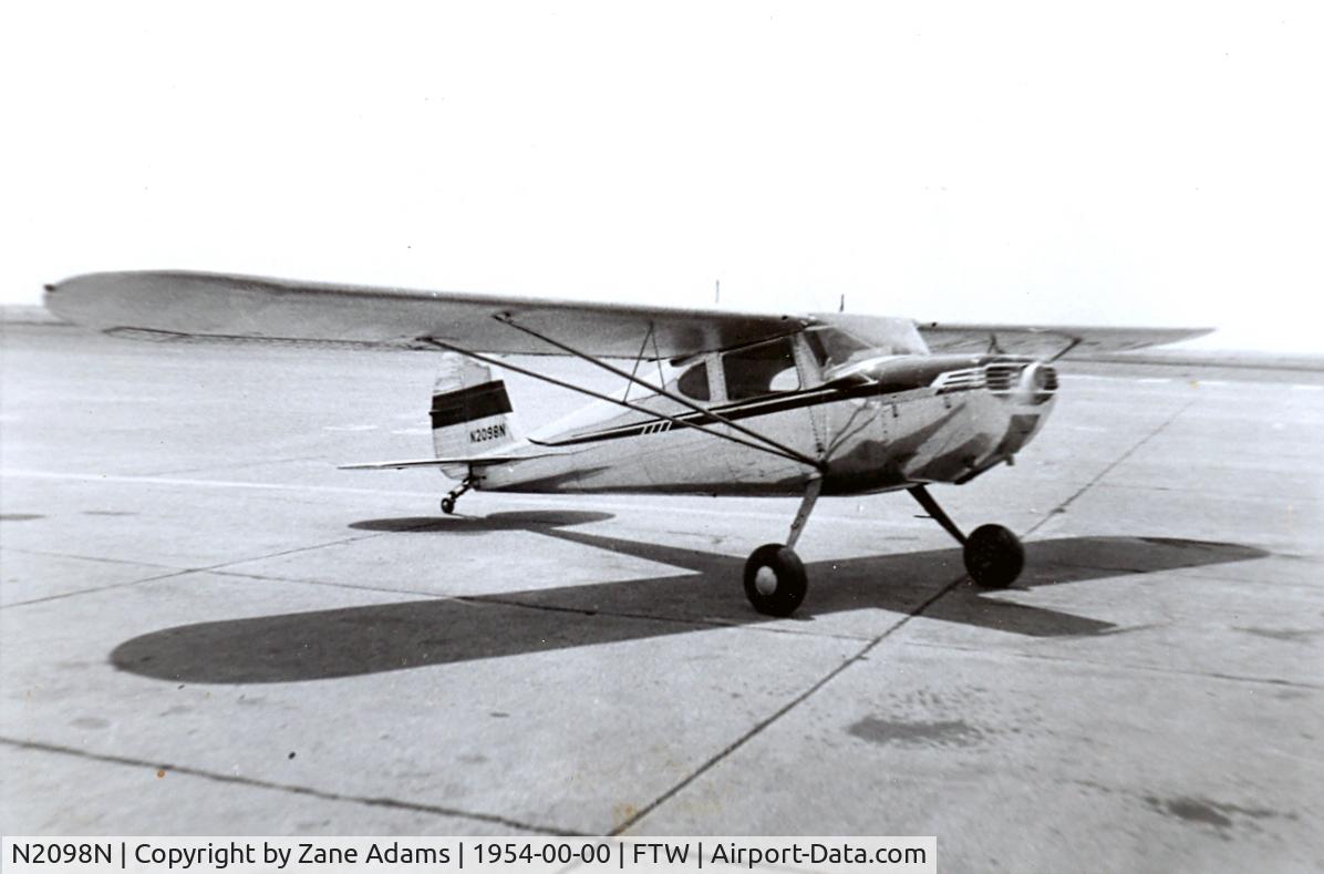N2098N, Piper PA-28-161 C/N 287916258, Cessna 140 at Meacham Field @ 1954