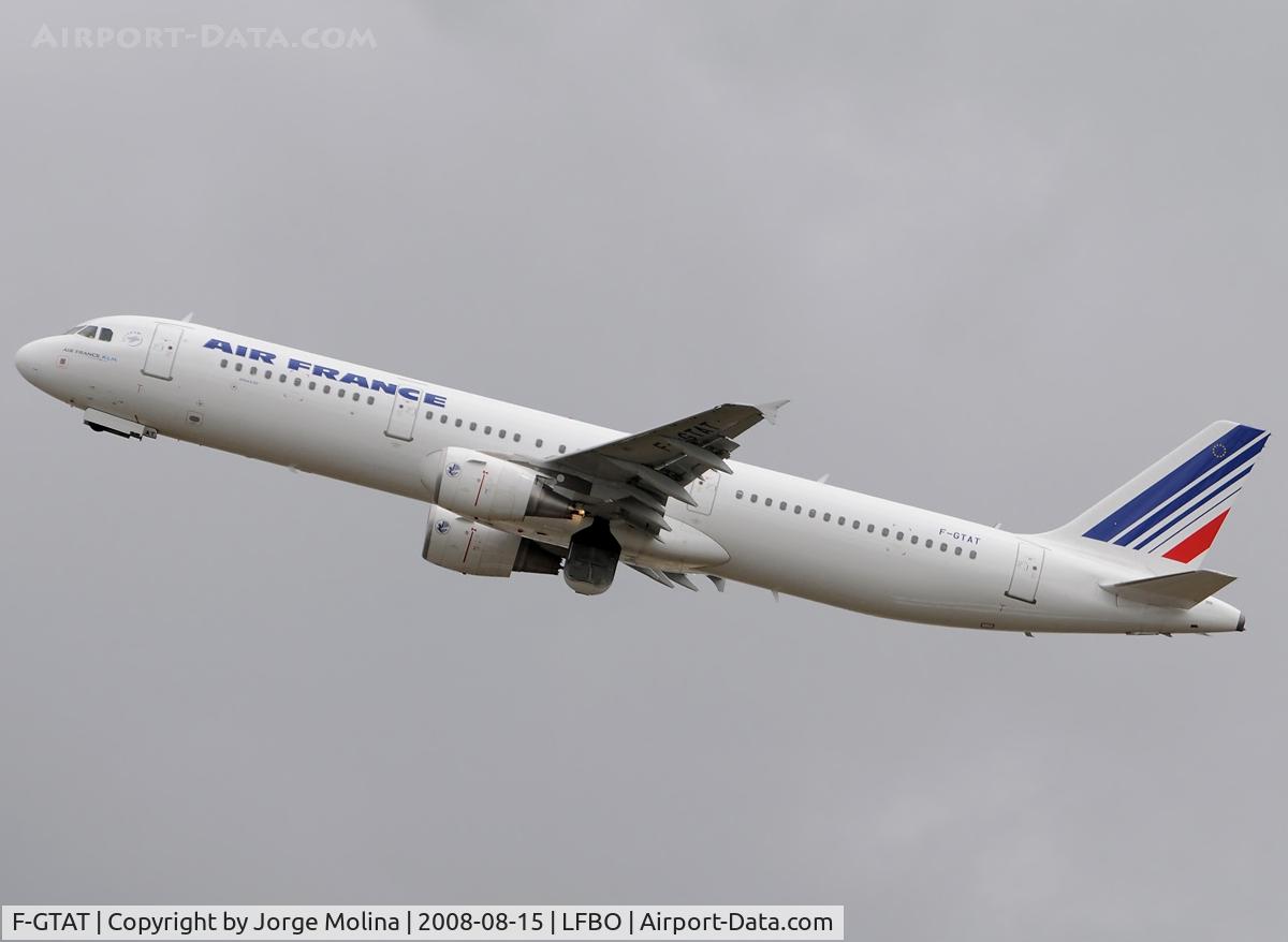 F-GTAT, 2008 Airbus A321-211 C/N 3441, Taking off RWY 32L.