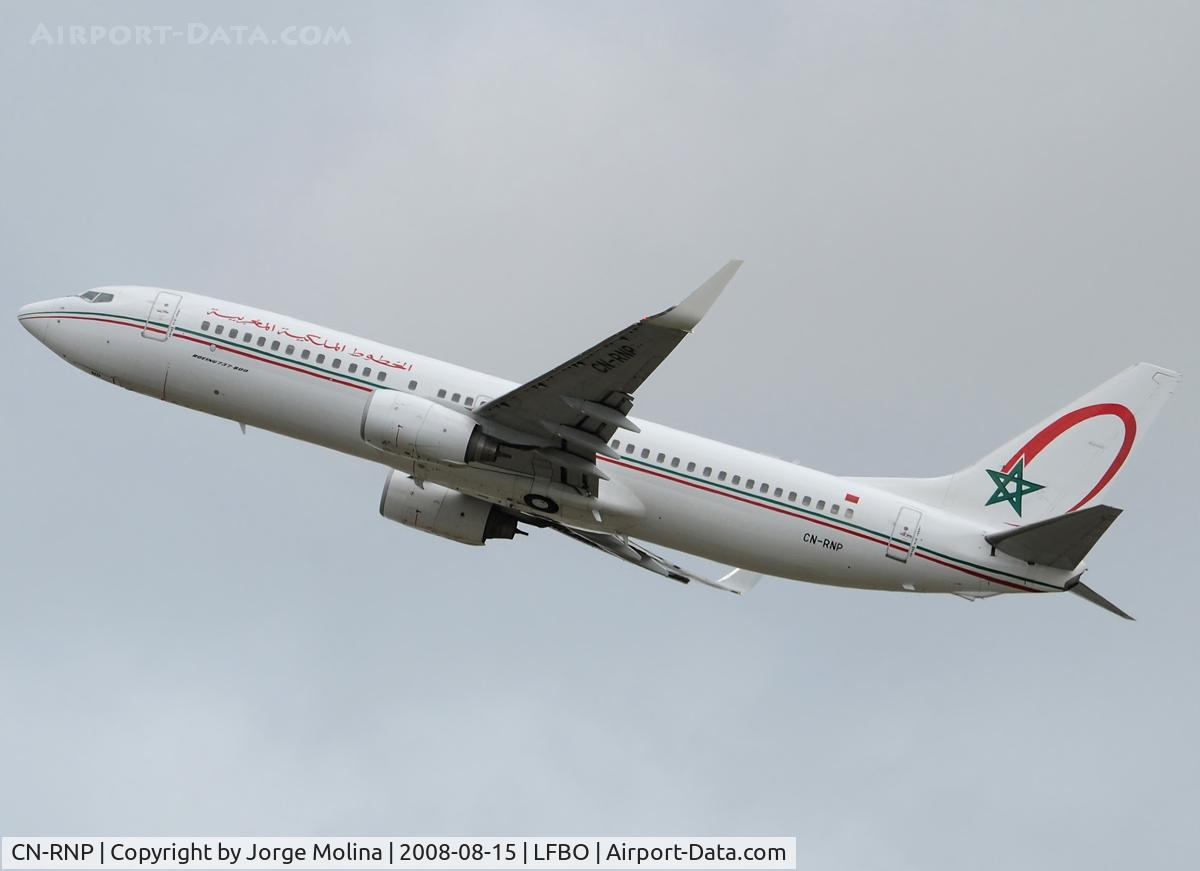 CN-RNP, 2000 Boeing 737-8B6 C/N 28983, RAM taking off RWY 32L.