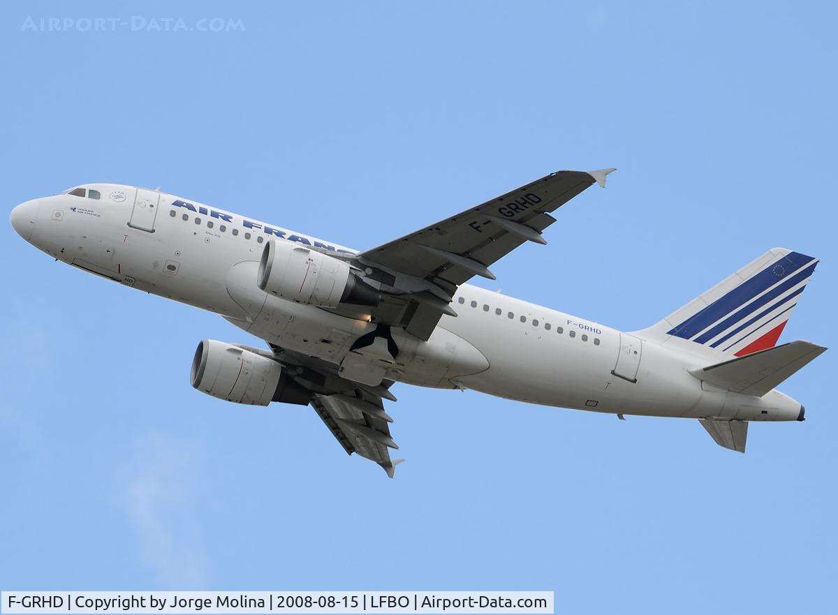 F-GRHD, 1999 Airbus A319-111 C/N 1000, Taking off RWY 32L.