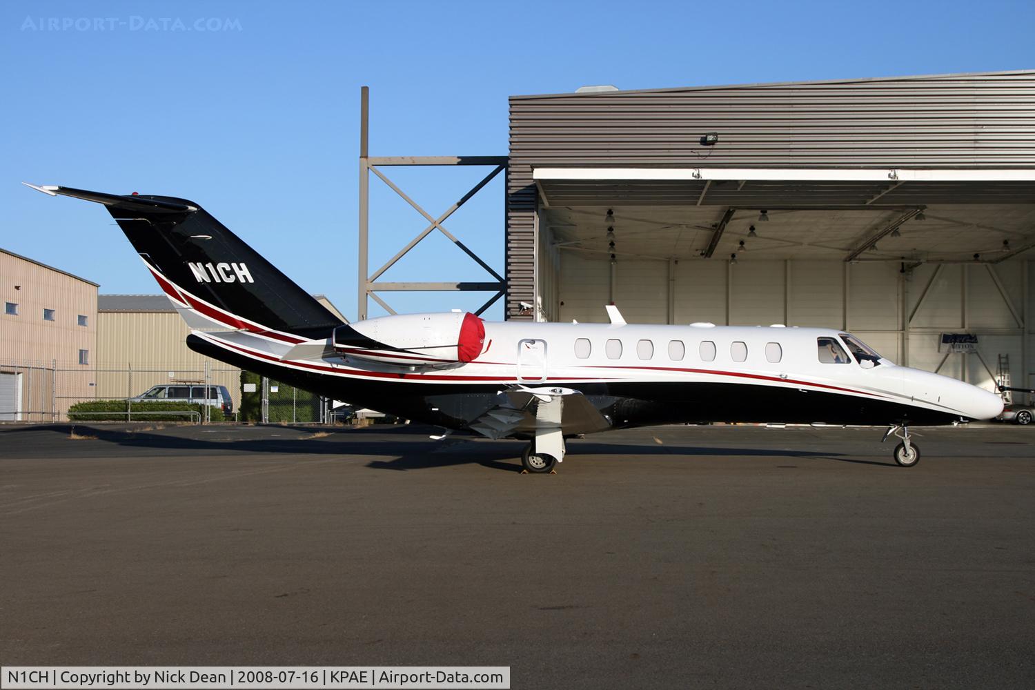 N1CH, 2006 Cessna 525B CitationJet CJ3 C/N 525B0064, Visitor