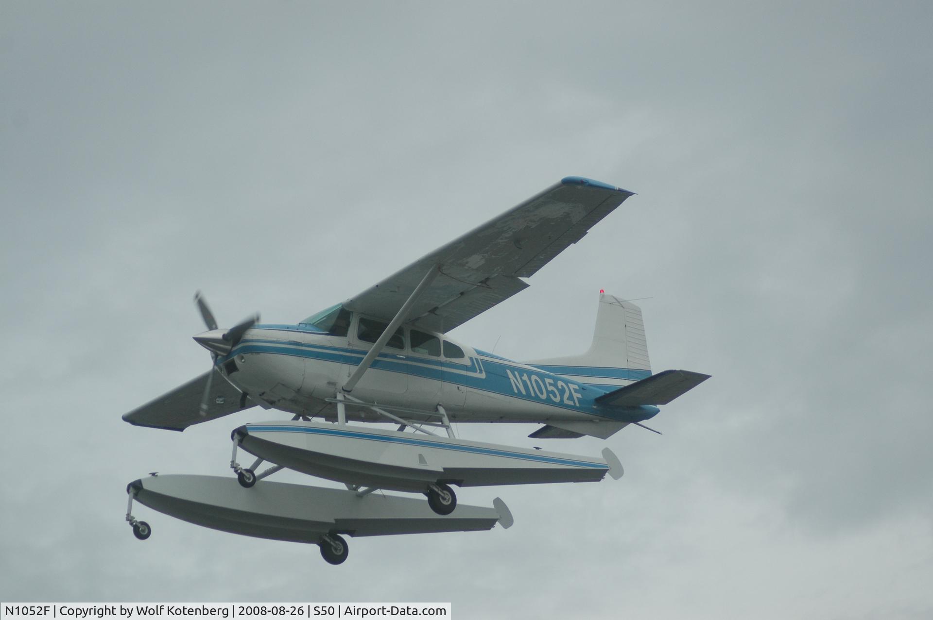 N1052F, 1975 Cessna A185F Skywagon 185 C/N 18502709, final