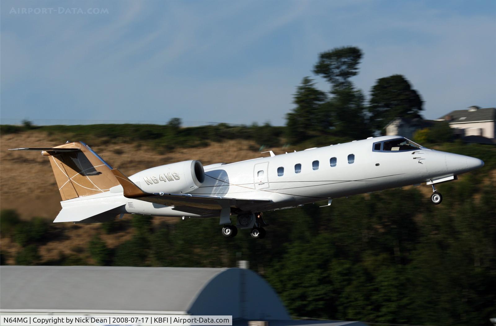 N64MG, Learjet 60 C/N 60-224, Based