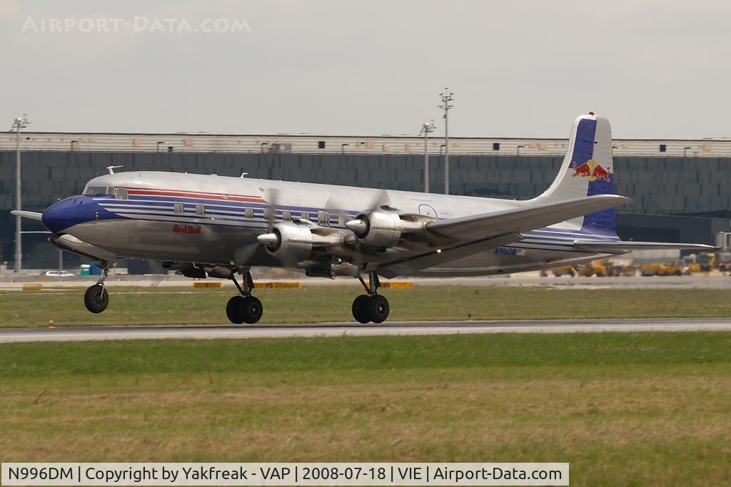 N996DM, 1958 Douglas DC-6B C/N 45563, Red Bull DC6