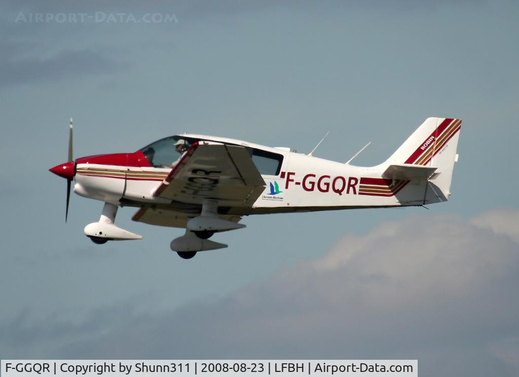F-GGQR, Robin DR-400-120 C/N 1866, Go around rwy 28