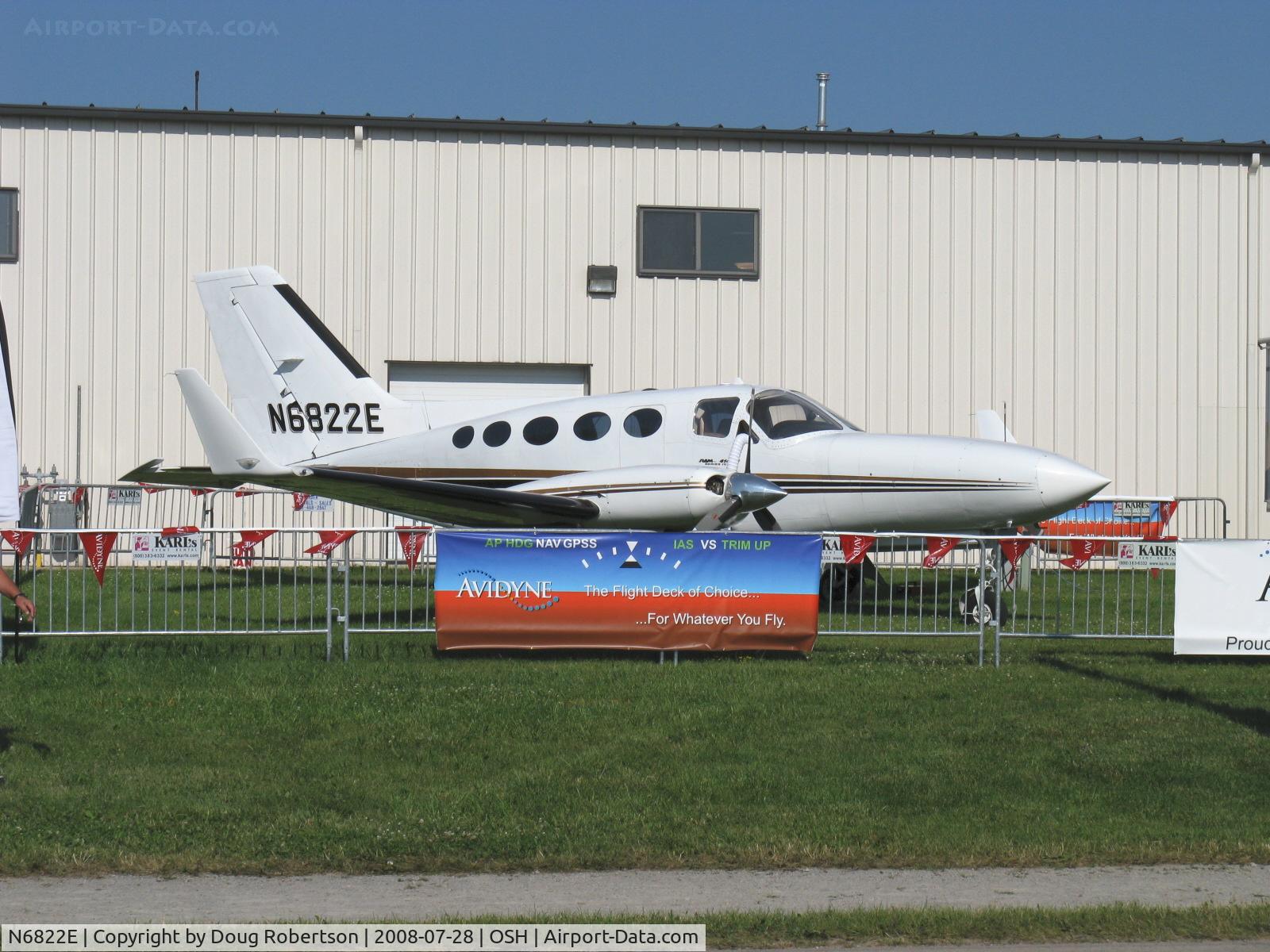 N6822E, 1981 Cessna 414A Chancellor C/N 414A-0807, 1981 Cessna 414A CHANCELLOR, two Continental TSIO-520-N 310 Hp each