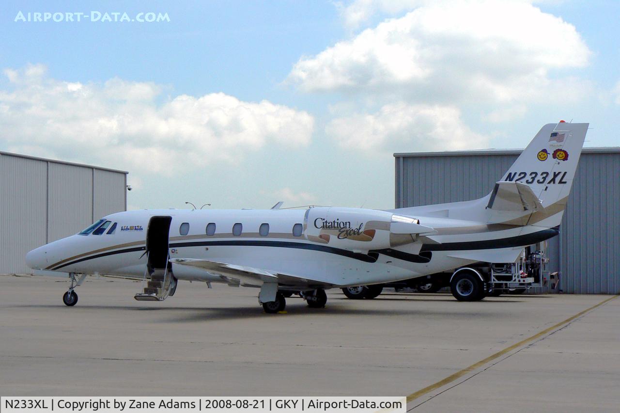 N233XL, 2002 Cessna 560XL C/N 560-5233, At Arlington Municipal