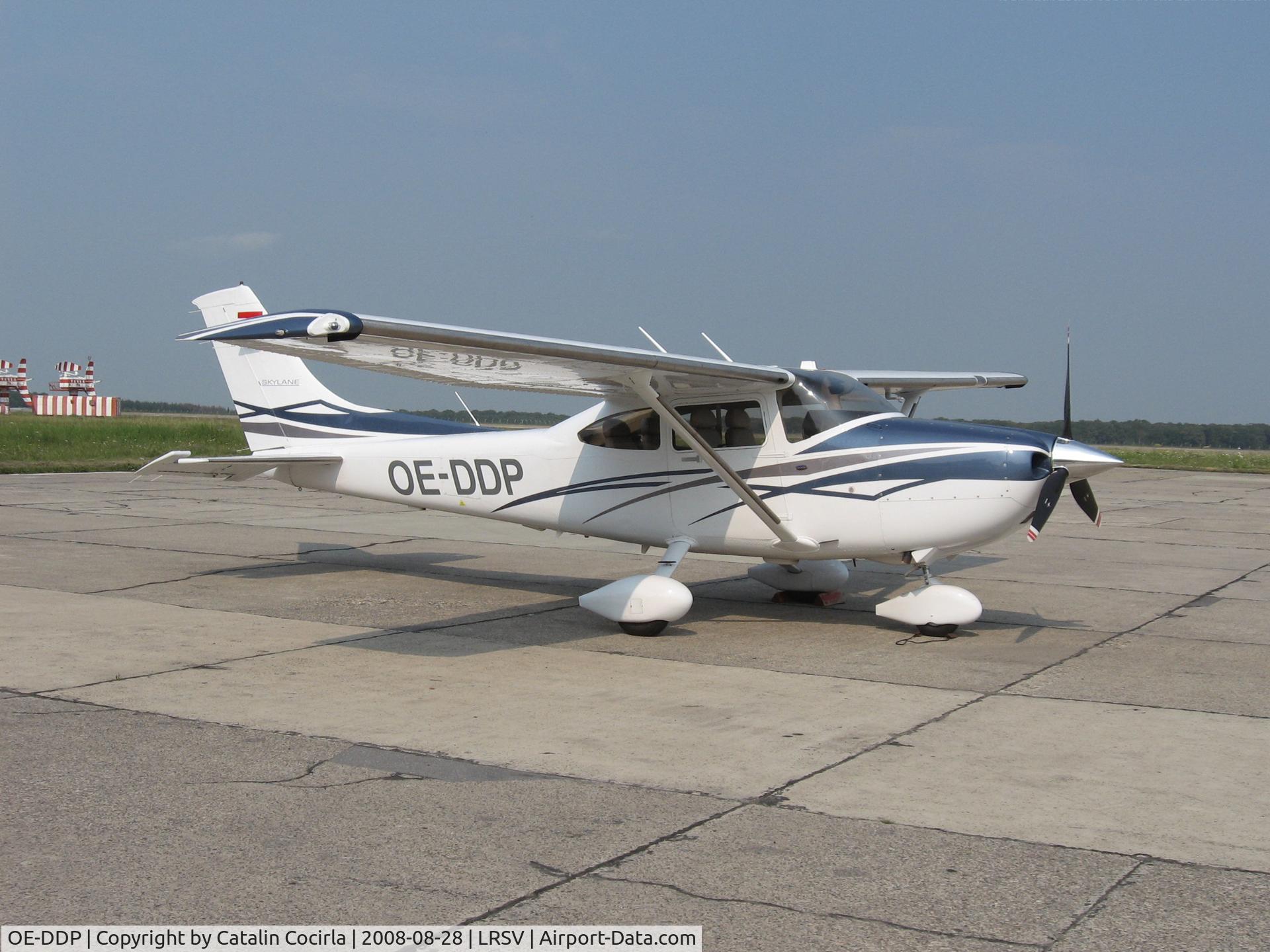 OE-DDP, 2007 Cessna 182T Skylane C/N 18282044, on the stand