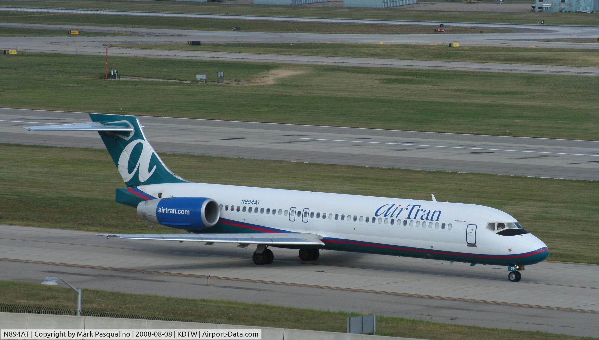 N894AT, 2004 Boeing 717-200 C/N 55046, Boeing 717-200