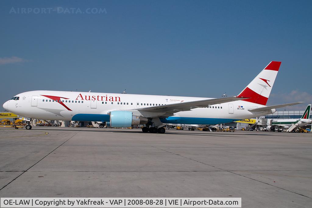OE-LAW, 1992 Boeing 767-3Z9/ER C/N 26417, Austrian Airlines Boeing 767-300