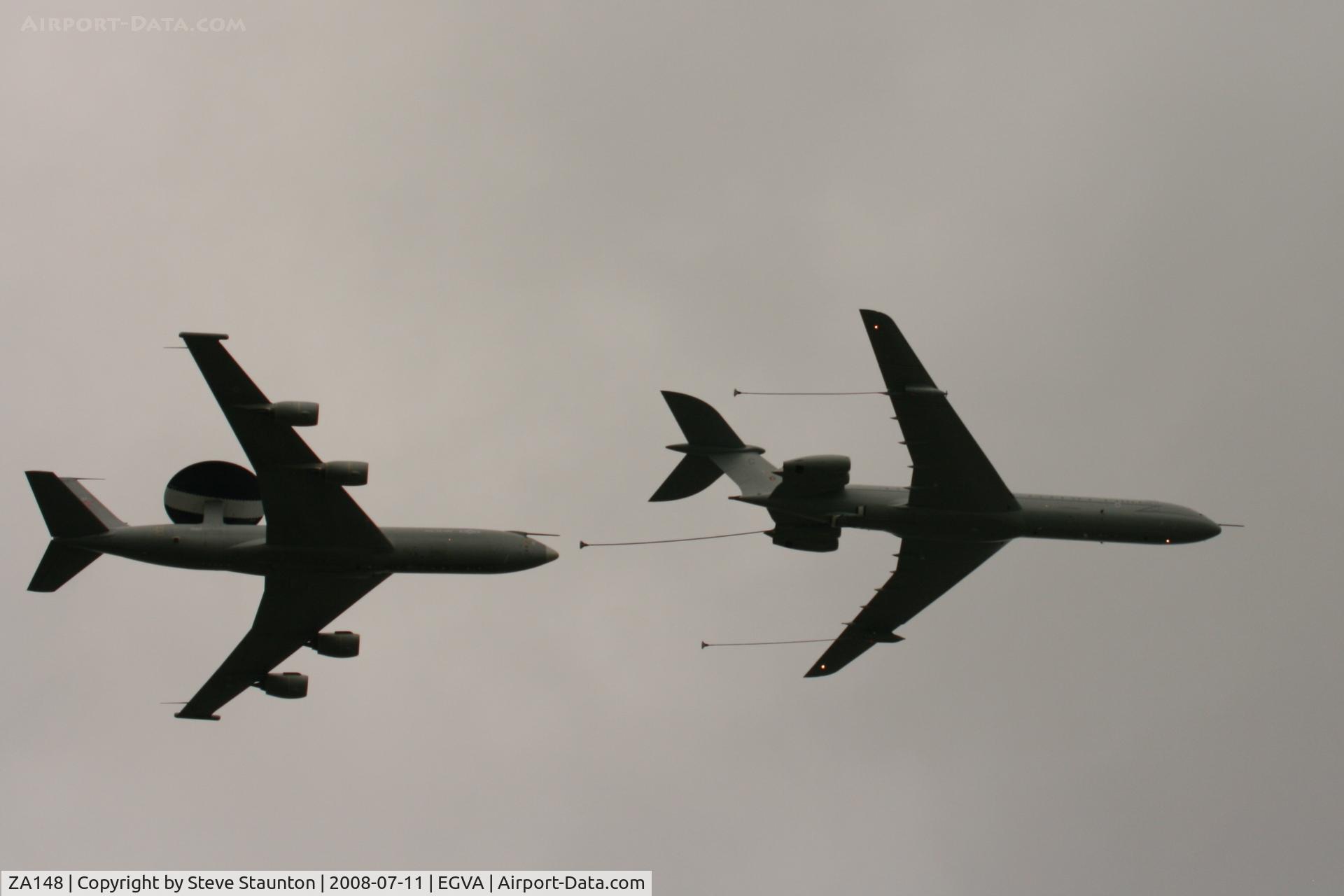 ZA148, 1967 Vickers VC10 K.3 C/N 883, Royal Air Force 90th Anniversary fly past 11th July 2008 at RIAT Fairford in front of Her Majesty The Queen on a cold, wet and gloomy English Summers Day