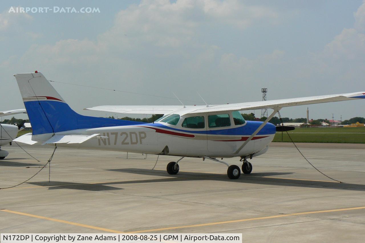 N172DP, 1980 Cessna 172RG Cutlass RG C/N 172RG0465, At Grand Prairie Municipal
