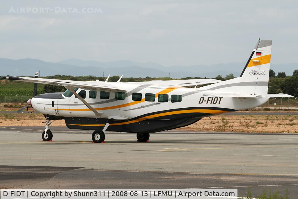 D-FIDT, 2006 Cessna 208B Grand Caravan C/N 208B1197, Parked here...