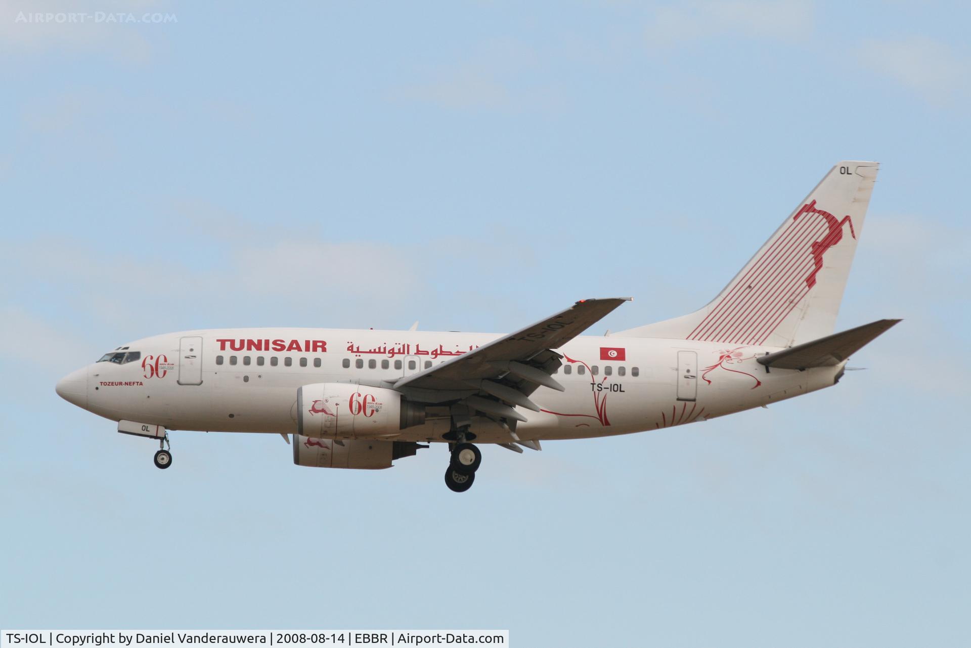 TS-IOL, 1999 Boeing 737-6H3 C/N 29497, arrival of flight TU8356 to rwy 25L