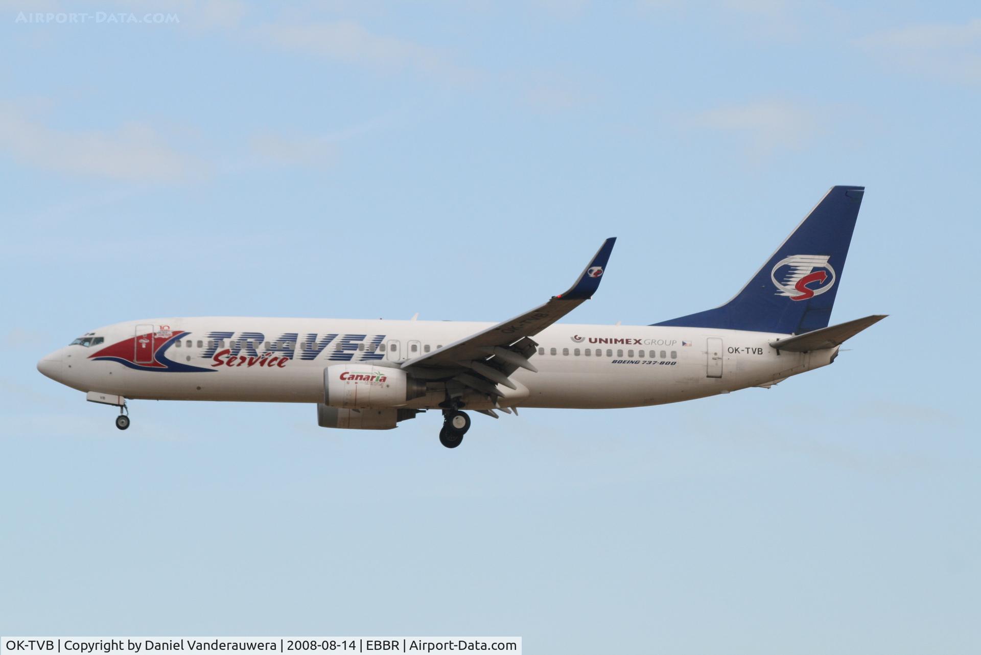 OK-TVB, 2001 Boeing 737-8CX C/N 32362, arrival of flight FQ3513 to rwy 25L