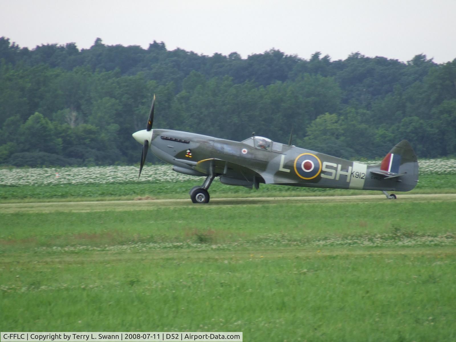 C-FFLC, Supermarine 361 Spitfire LF.IXc C/N CBAF.IX.1875, Just landed at Geneseo.