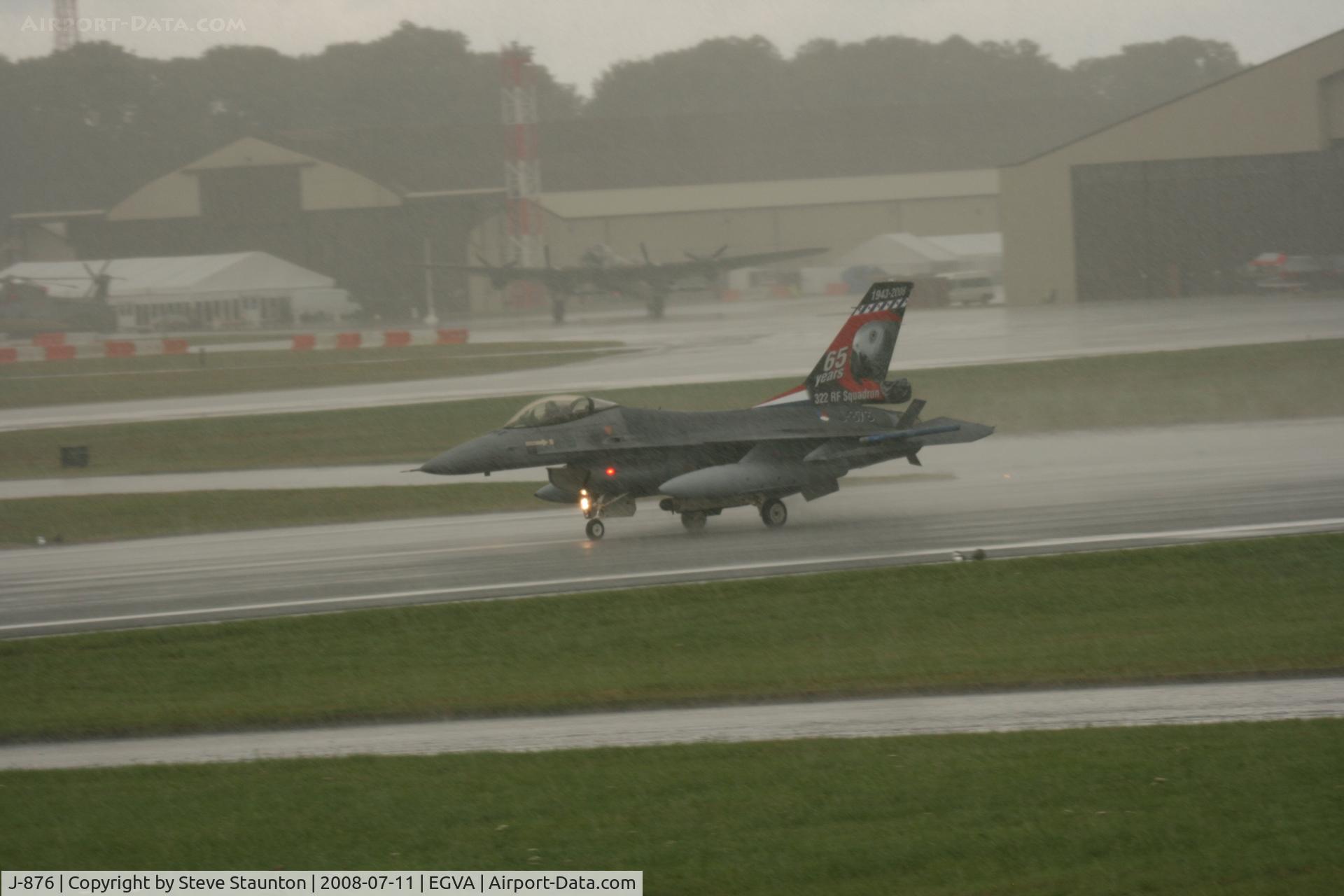 J-876, Fokker F-16AM Fighting Falcon C/N 6D-93, Taken at the Royal International Air Tattoo 2008 during arrivals and departures (show days cancelled due to bad weather)