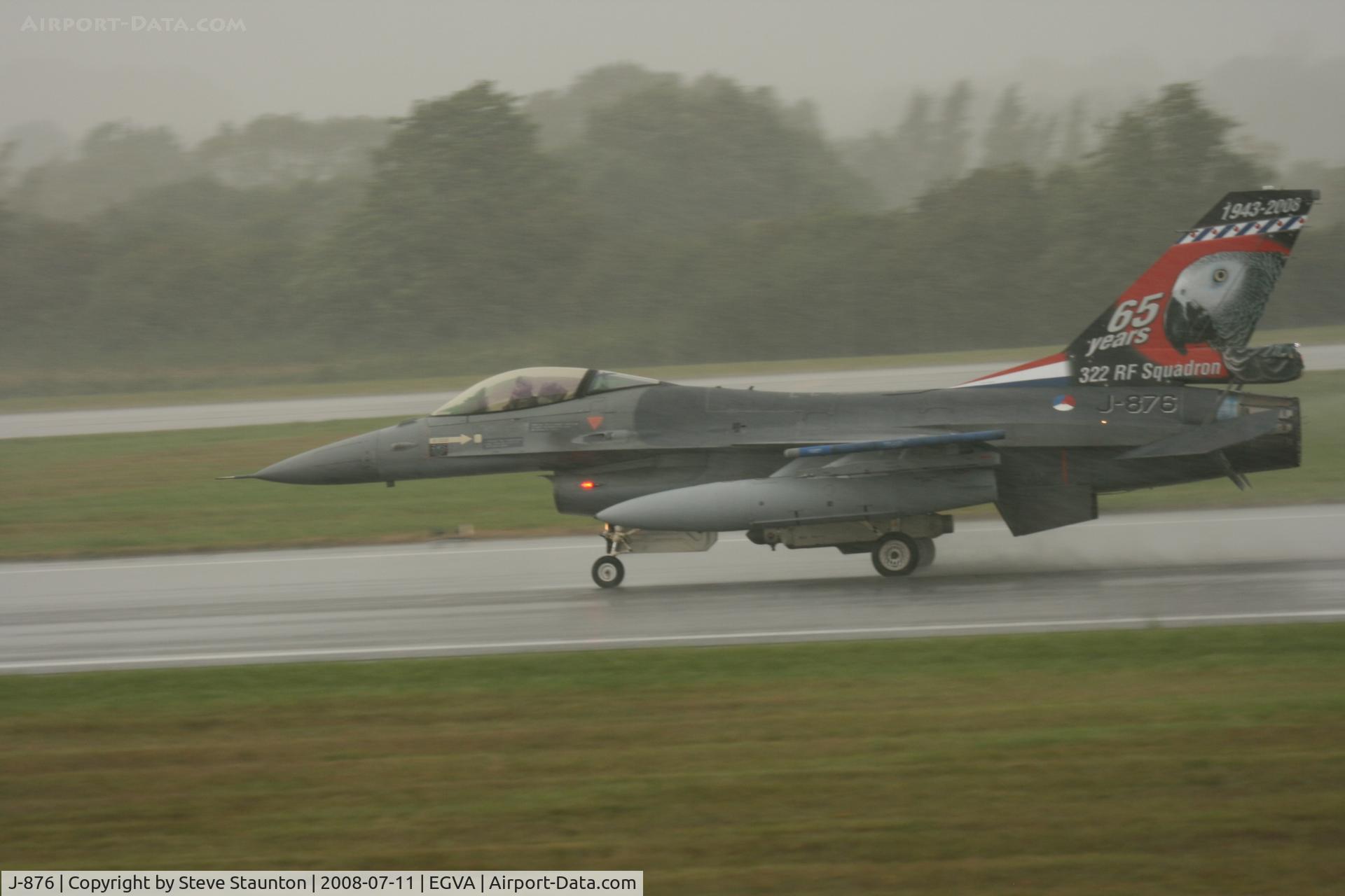 J-876, Fokker F-16AM Fighting Falcon C/N 6D-93, Taken at the Royal International Air Tattoo 2008 during arrivals and departures (show days cancelled due to bad weather)