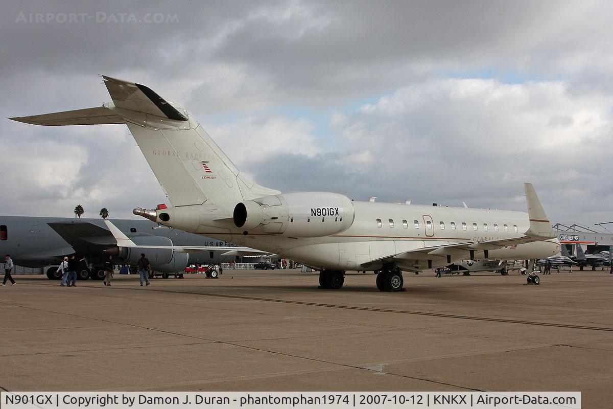 N901GX, 1996 Bombardier BD-700-1A10 Global Express C/N 9001, Taken at MCAS Miramar Airshow 2007