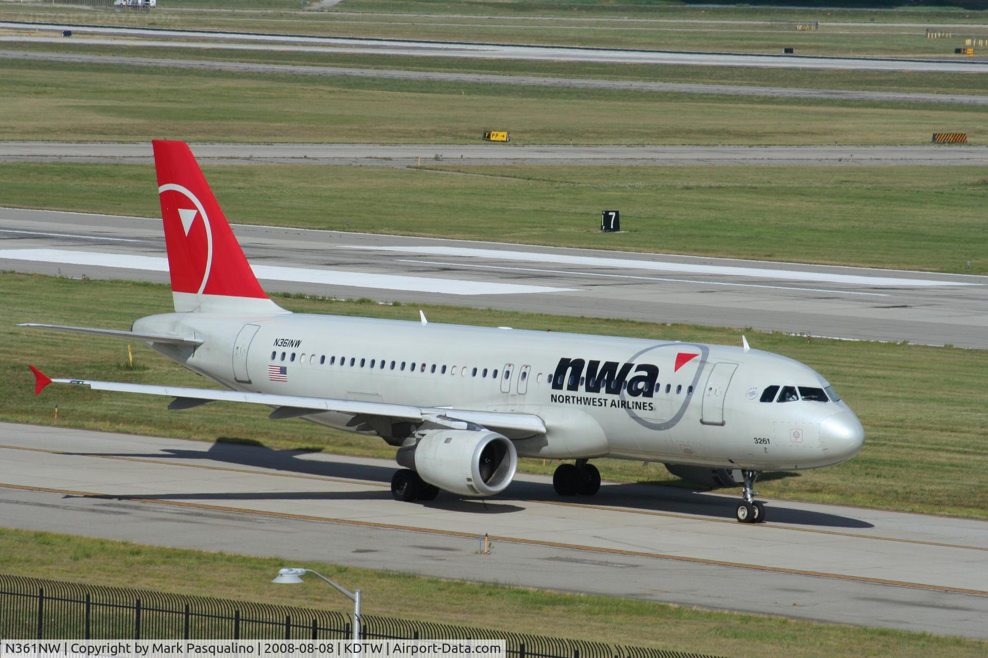 N361NW, 1998 Airbus A320-212 C/N 0907, Airbus A320