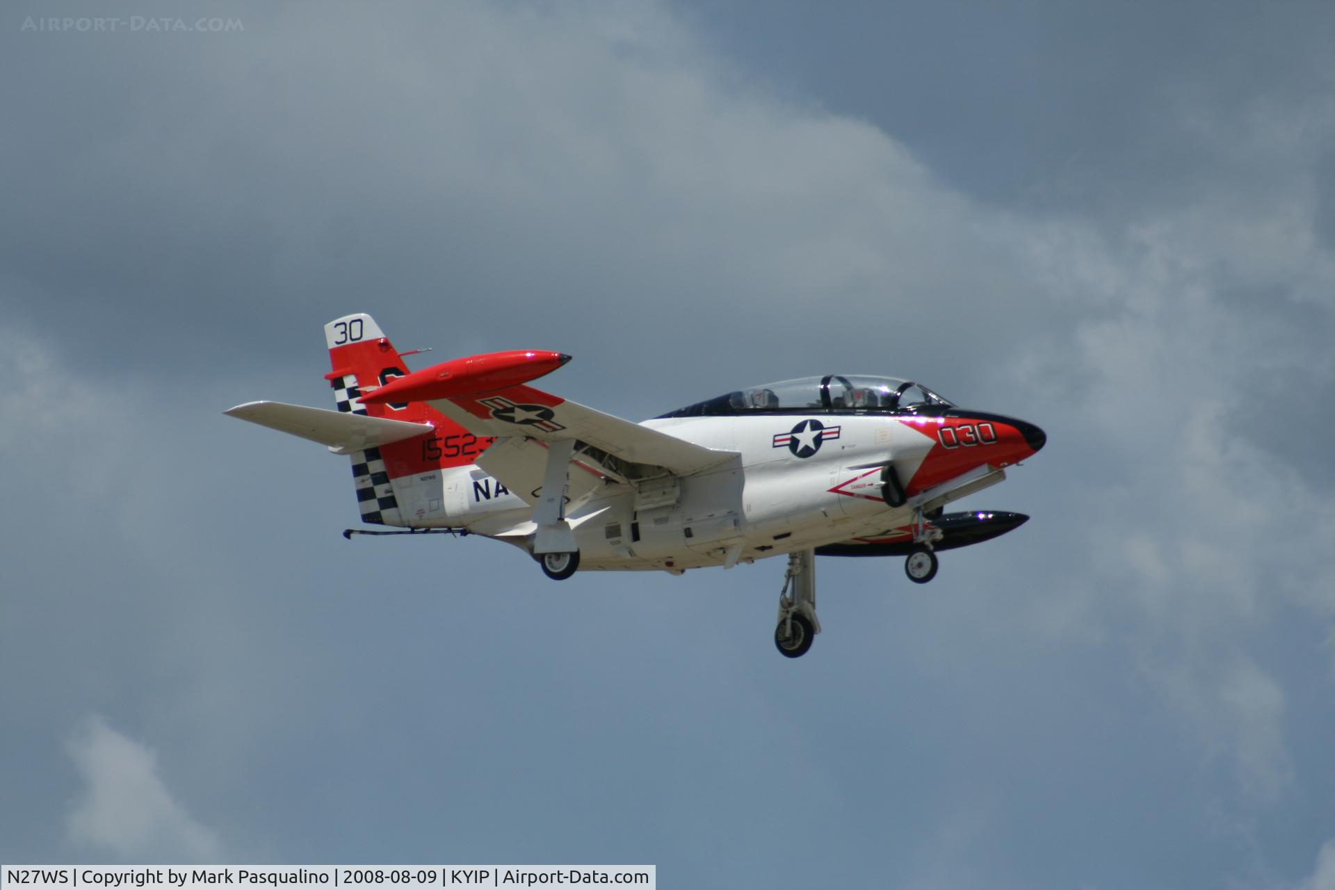 N27WS, North American T-2B Buckeye C/N 310-30, North American T-2B