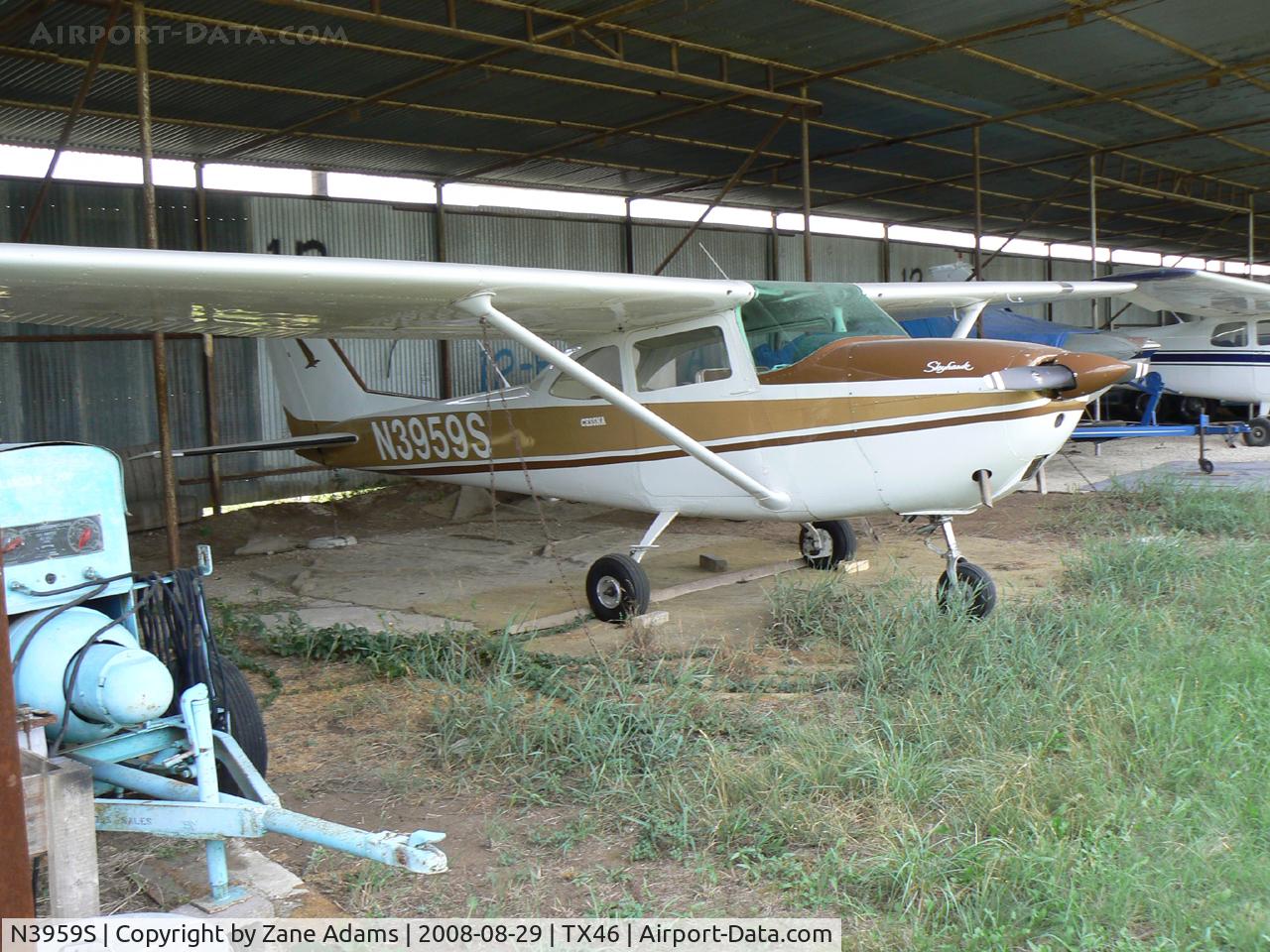 N3959S, 1964 Cessna 172E C/N 17251159, At Blackwood Airpark