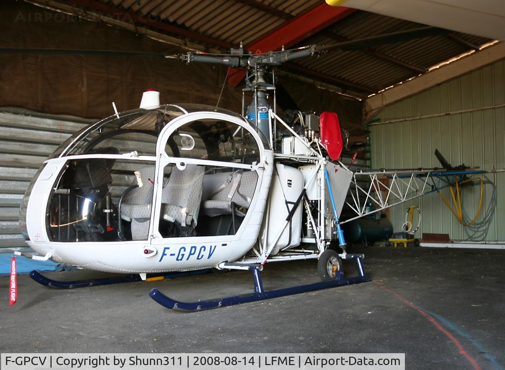 F-GPCV, Aerospatiale SE-313B Alouette II C/N 1384, Parked inside one of the various hangars...
