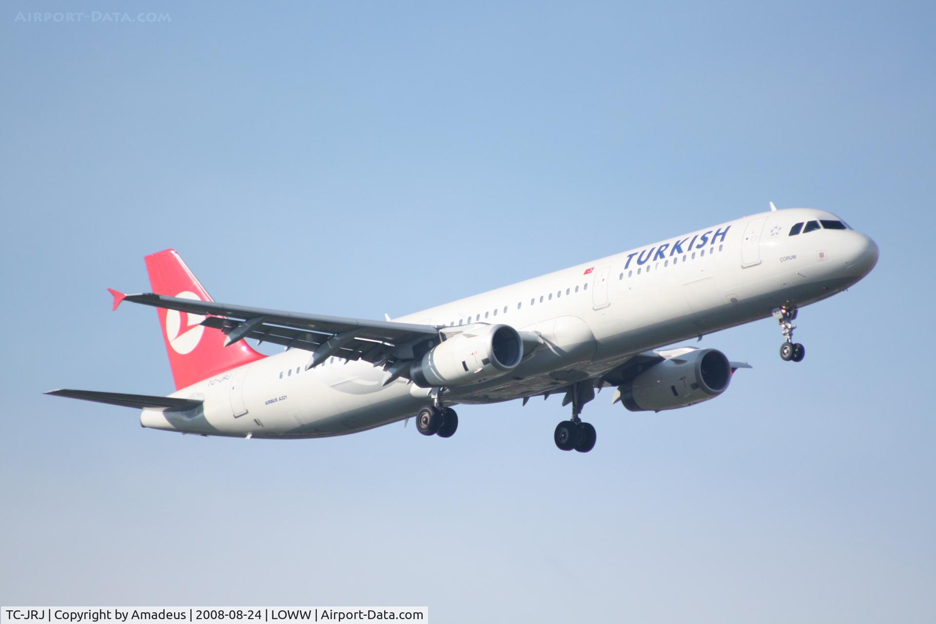 TC-JRJ, 2008 Airbus A321-231 C/N 3429, Airbus A321 landing RWY34