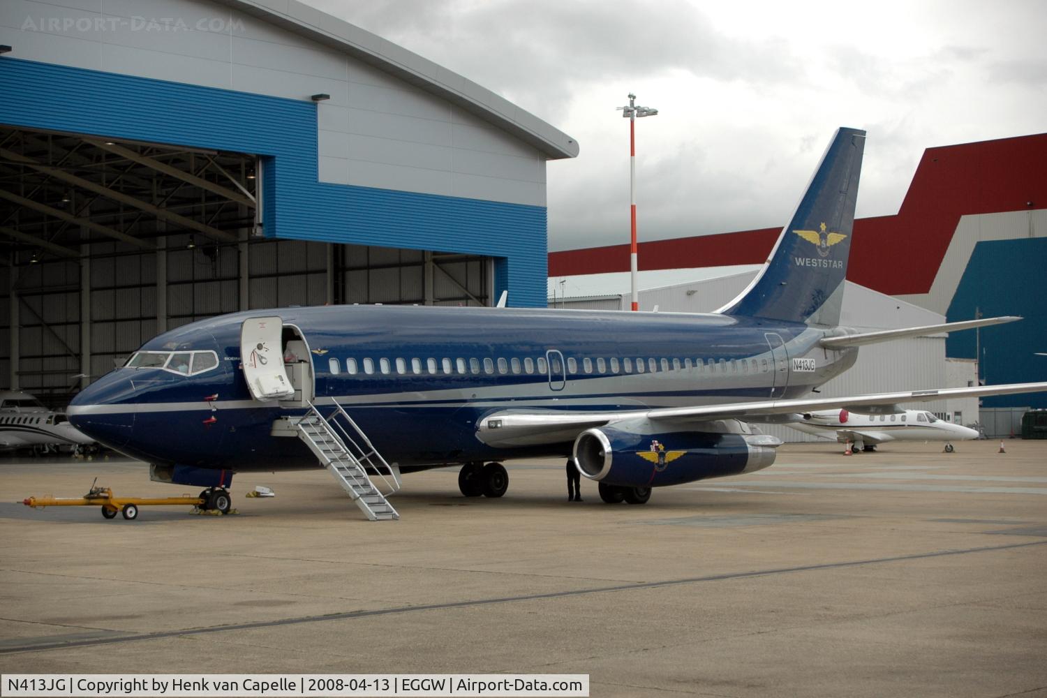 N413JG, 1984 Boeing 737-2Q8 C/N 23148, Nice colourscheme on Weststar's 737