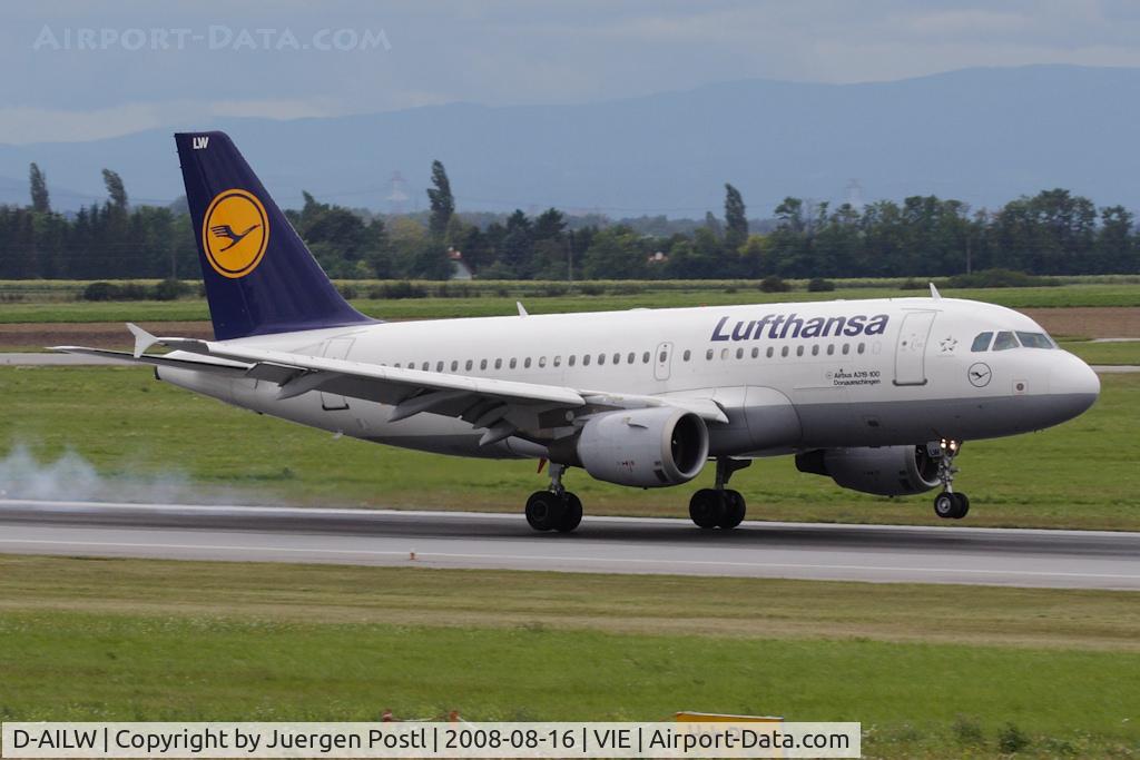 D-AILW, 1998 Airbus A319-114 C/N 853, Airbus A319-114