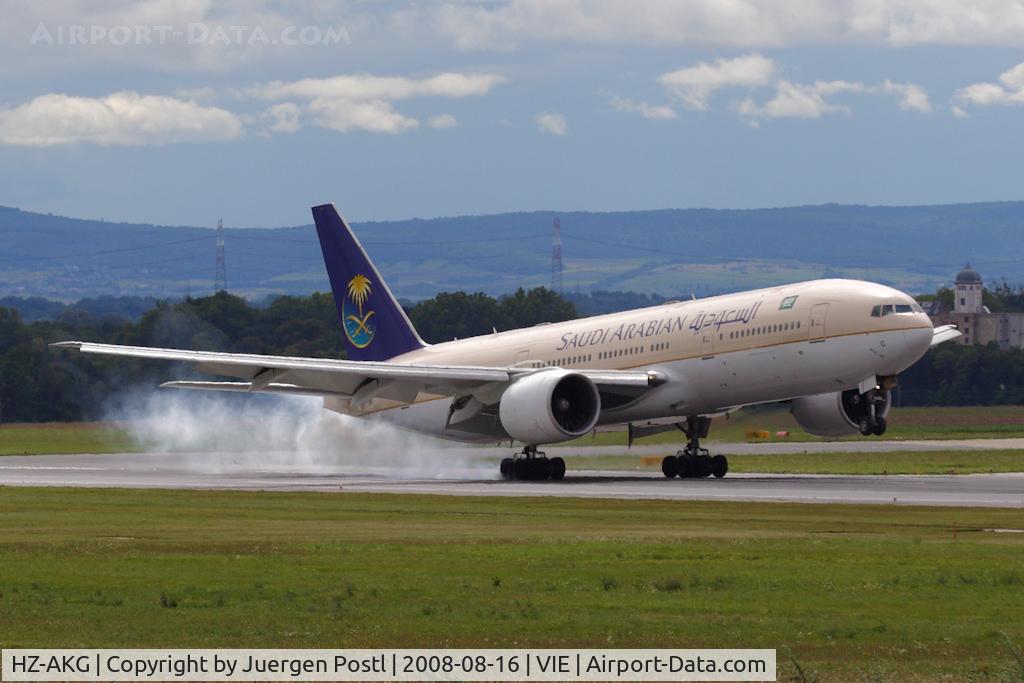 HZ-AKG, 1998 Boeing 777-268/ER C/N 28350, Boeing 777-268