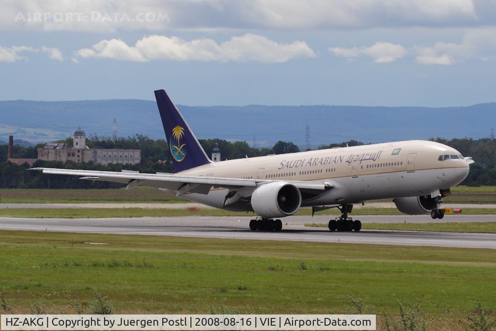 HZ-AKG, 1998 Boeing 777-268/ER C/N 28350, Boeing 777-268