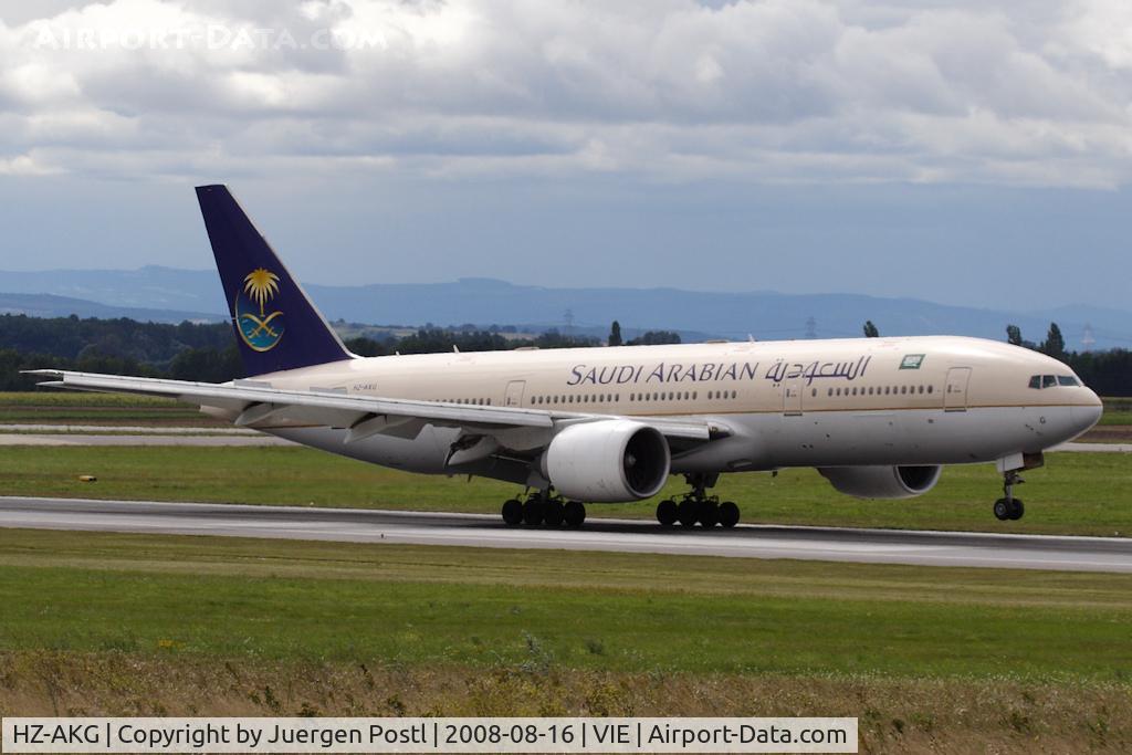 HZ-AKG, 1998 Boeing 777-268/ER C/N 28350, Boeing 777-268